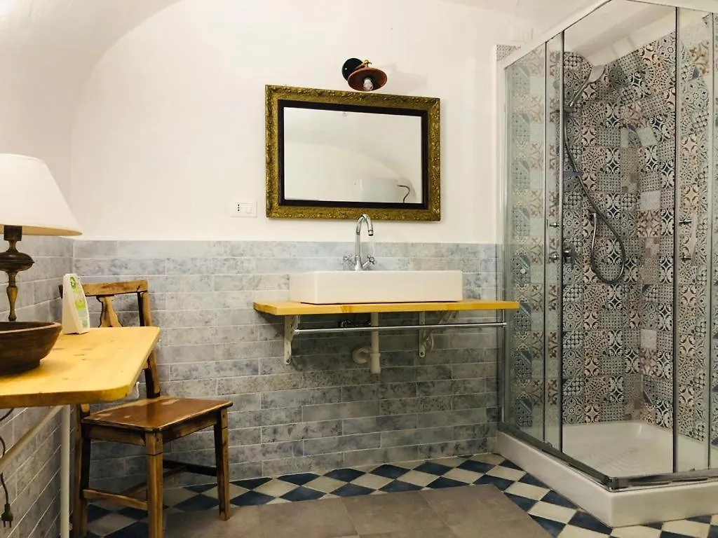 Casa Eleonora - Family Holiday Home Near Beach Bosa 0*,  Italia
