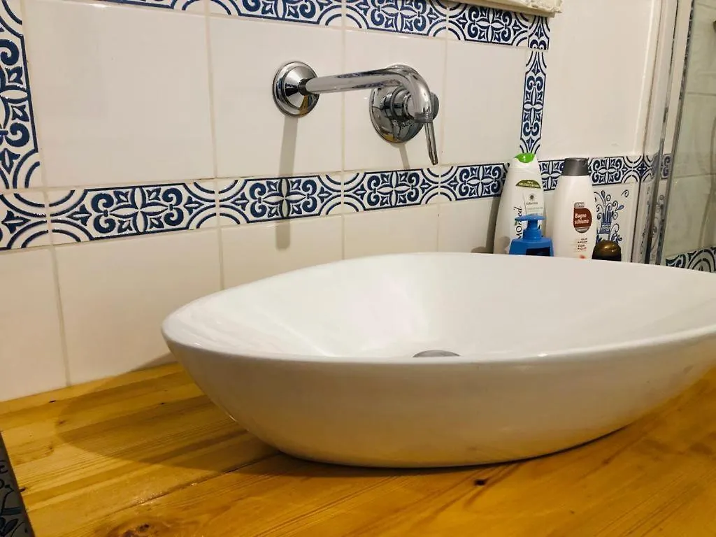 Casa Eleonora - Family Holiday Home Near Beach Bosa