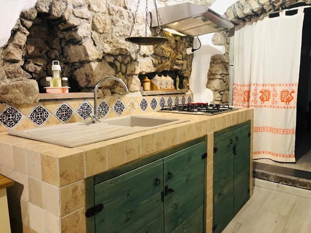 Casa Eleonora - Family Holiday Home Near Beach Bosa