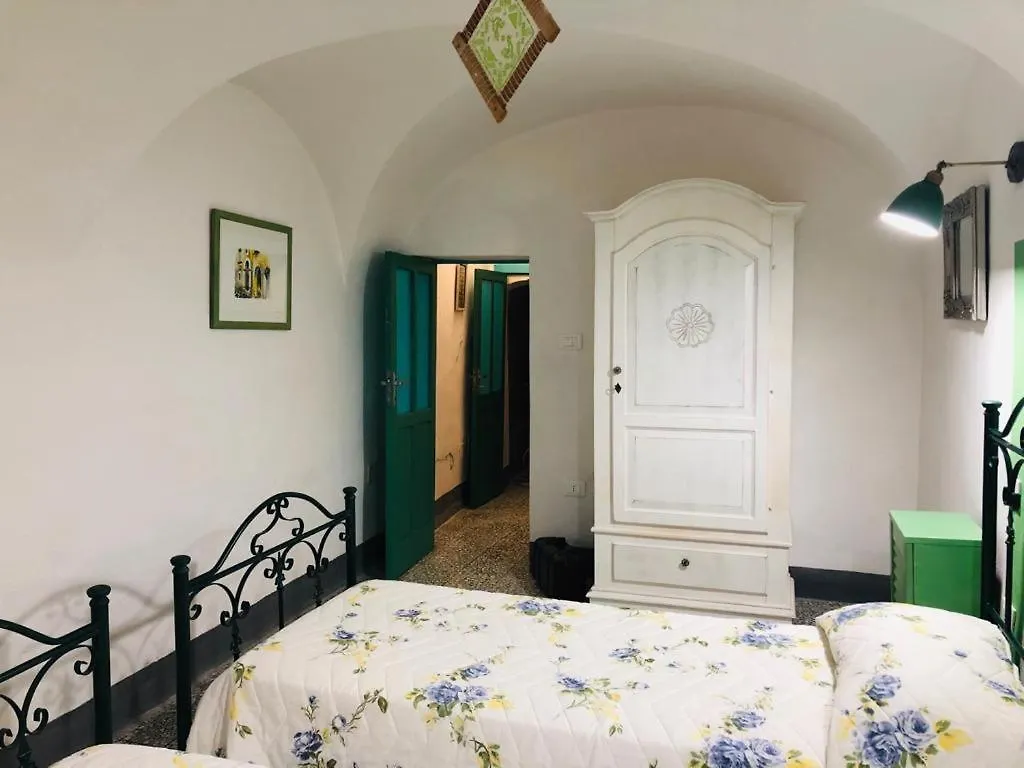 Casa Eleonora - Family Holiday Home Near Beach Bosa